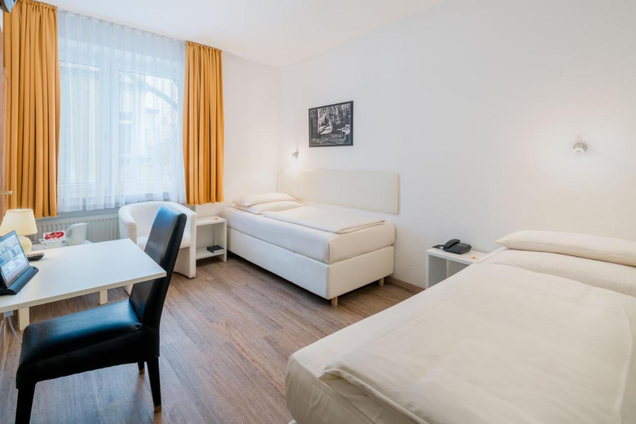 Stadt-Gut-Hotel Rheinischer Hof Essen Eksteriør bilde