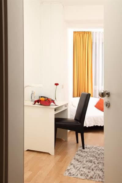 Stadt-Gut-Hotel Rheinischer Hof Essen Eksteriør bilde